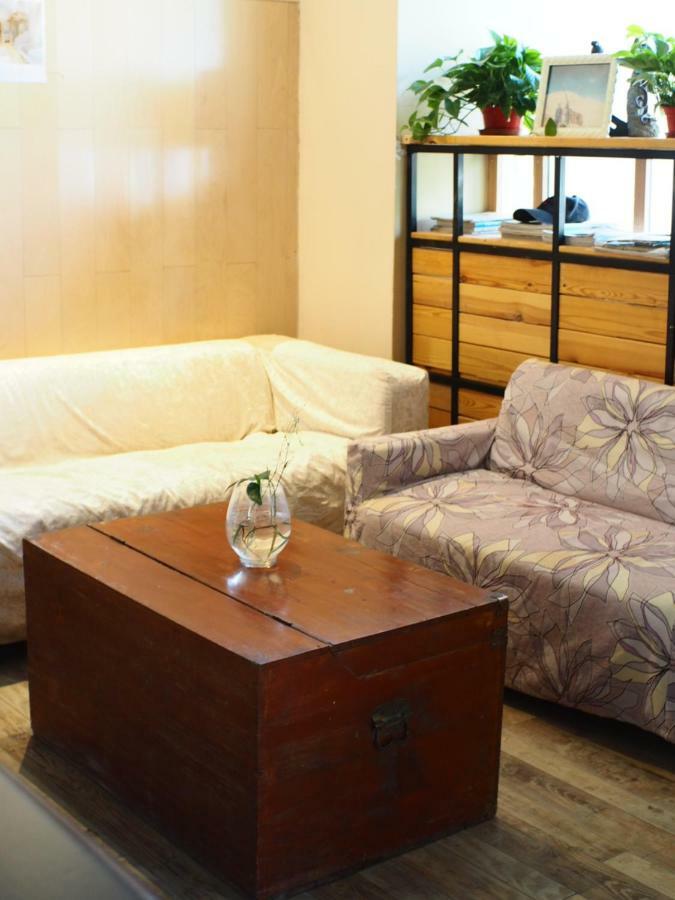 Right Here Hotel Dunhuang Luaran gambar